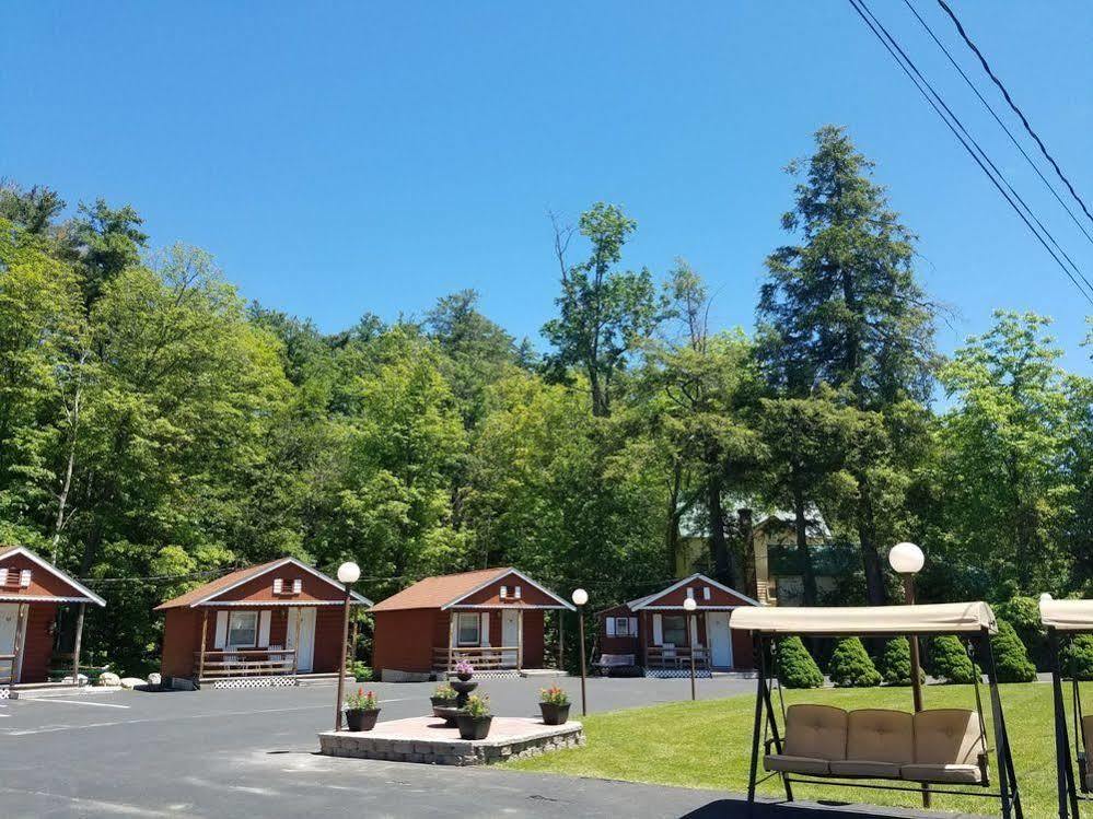 Seven Dwarfs Motel & Cabins Lake George Zewnętrze zdjęcie